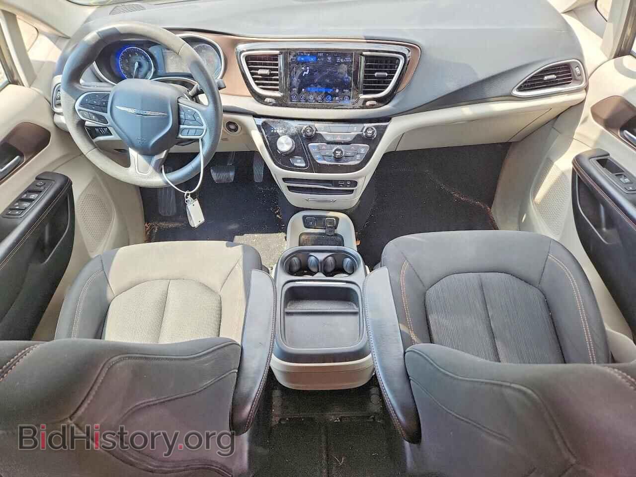 2017 CHRYSLER PACIFICA - VIN: 2C4RC1BGXHR821557 - Фото 8