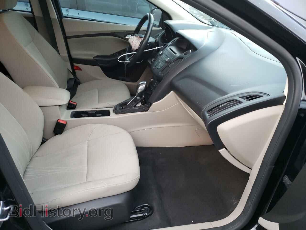 2016 FORD FOCUS - VIN: 1FADP3F2XGL374802 - Photo 5