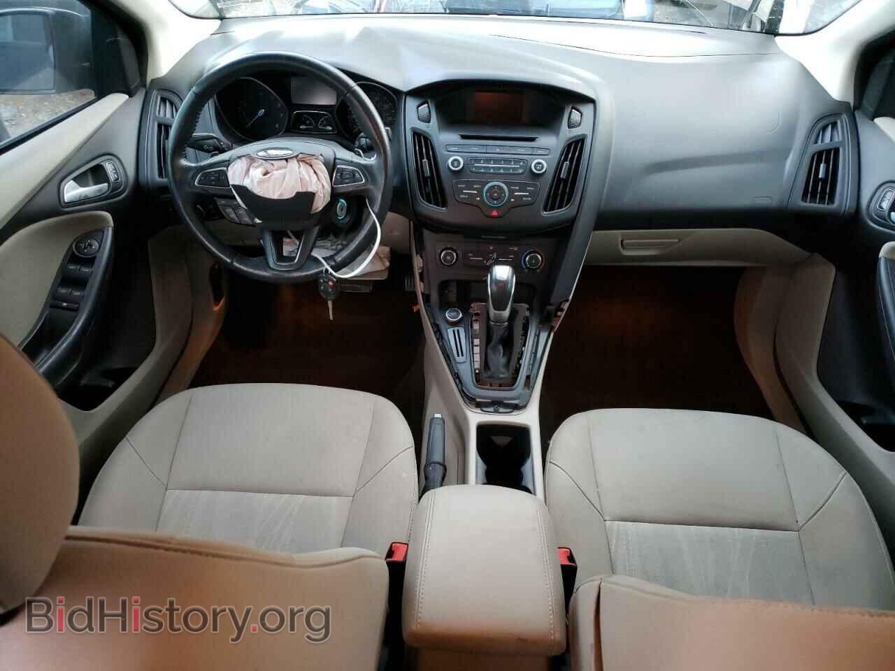 2016 FORD FOCUS - VIN: 1FADP3F2XGL374802 - Photo 9