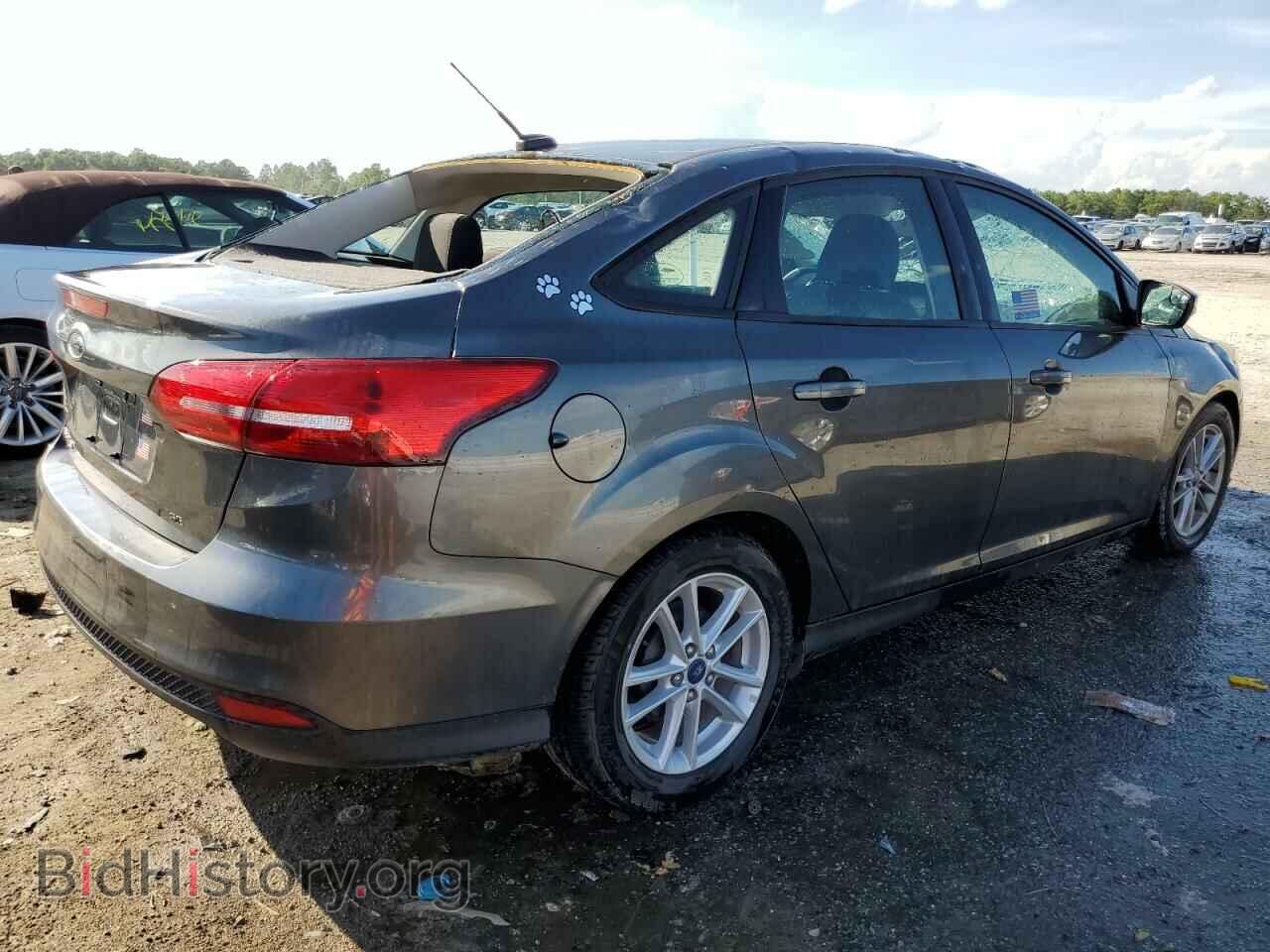 2017 FORD FOCUS - VIN: 1FADP3F2XHL304816 - Фото 3