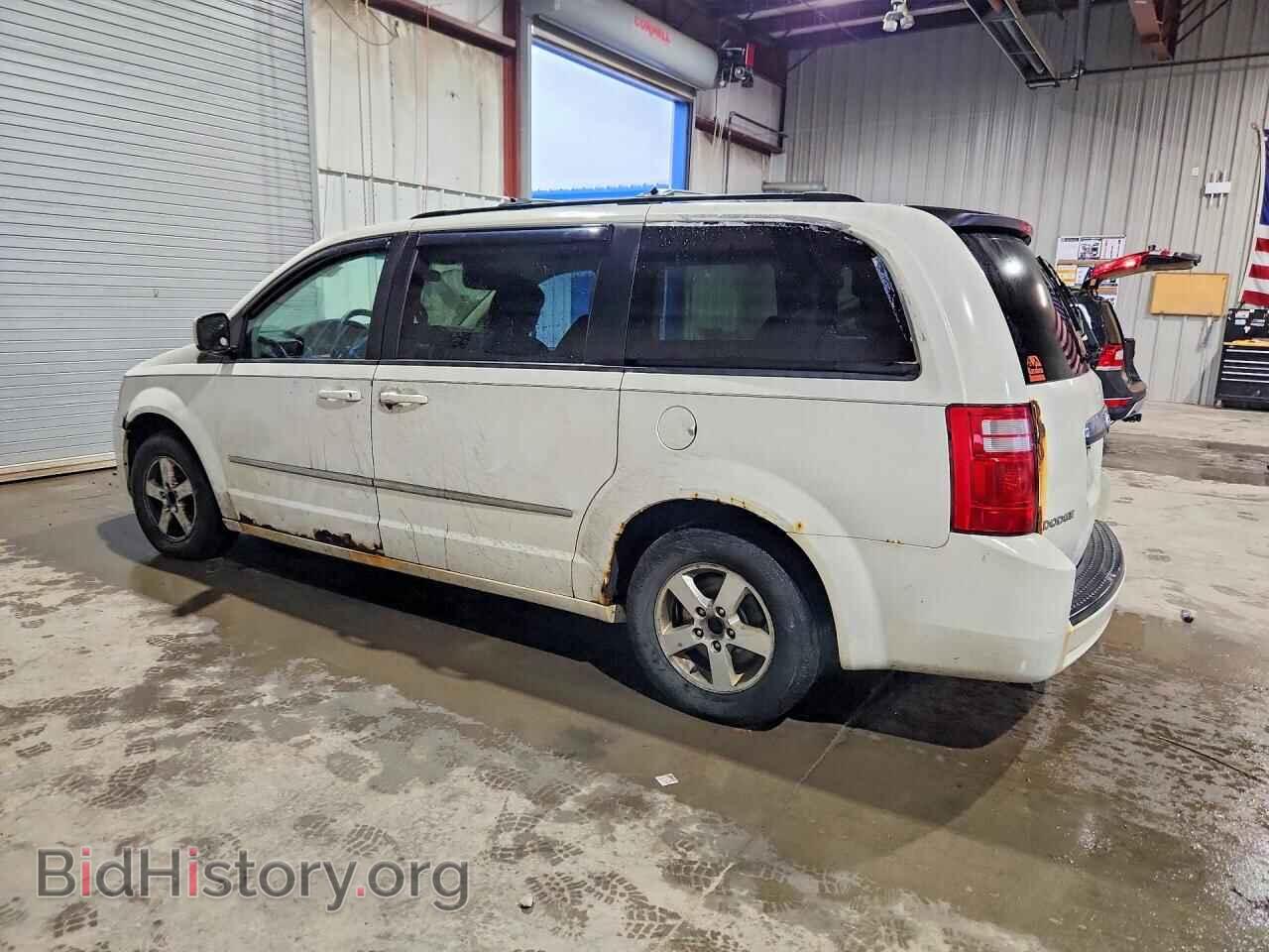 2010 DODGE CARAVAN - VIN: 2D4RN5D12AR497362 - Фото 2