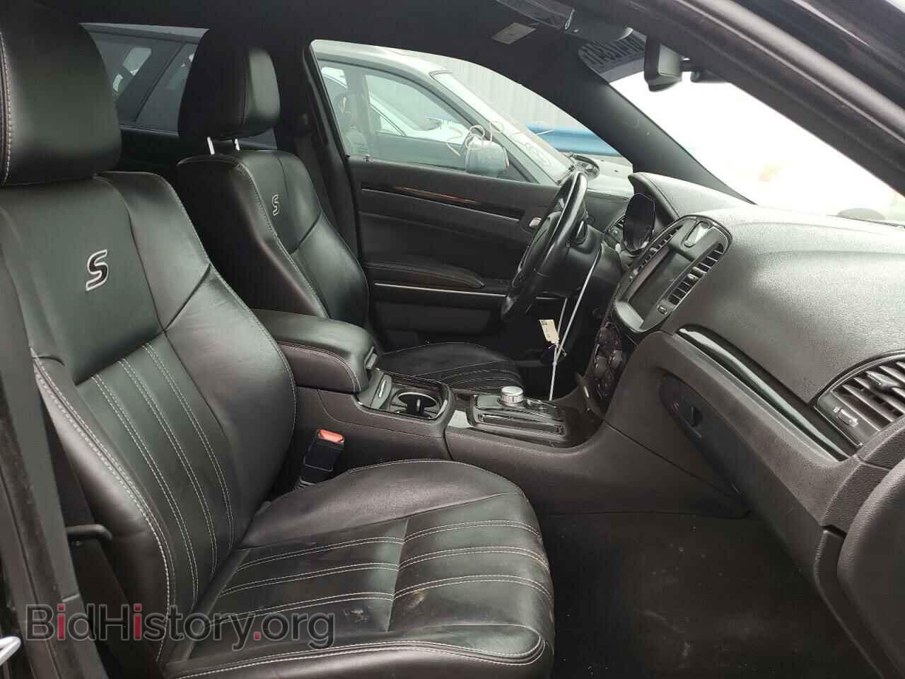 2019 CHRYSLER 300 - VIN: 2C3CCAGG3KH586158 - Фото 5