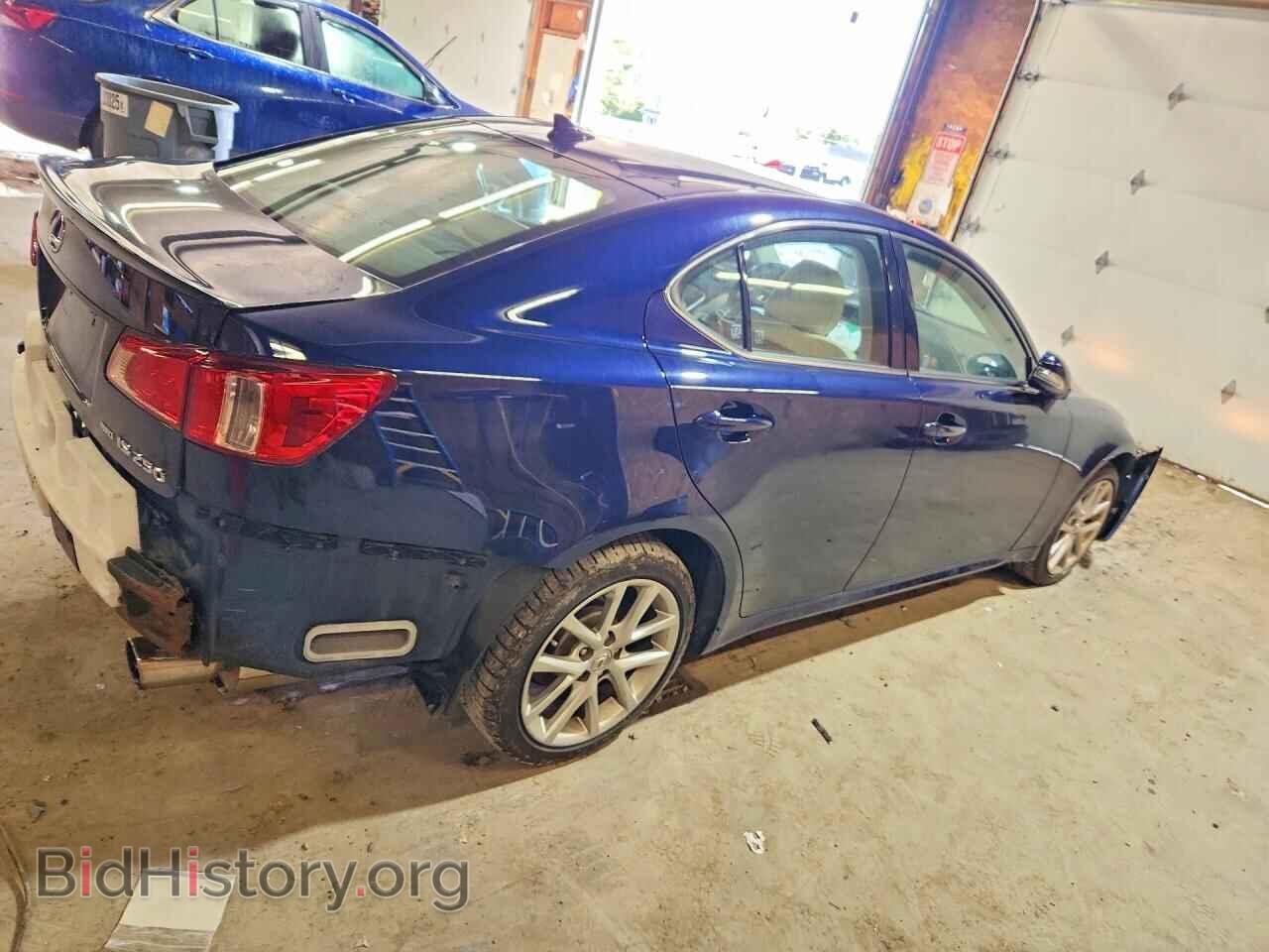 2011 LEXUS IS - VIN: JTHCF5C26B5052694 - Photo 3