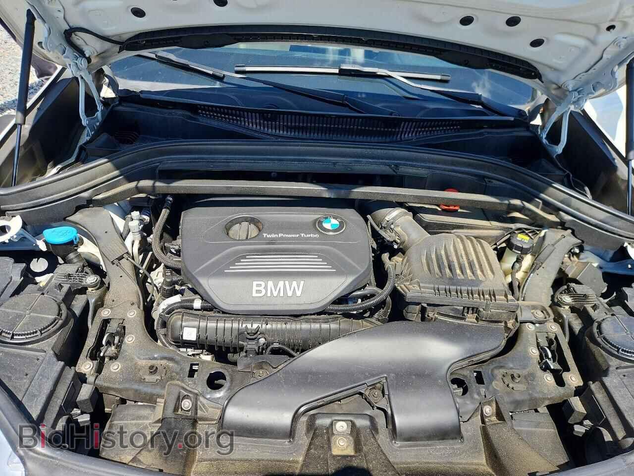 2017 BMW X1 - VIN: WBXHT3C31H5F81322 - Фото 12