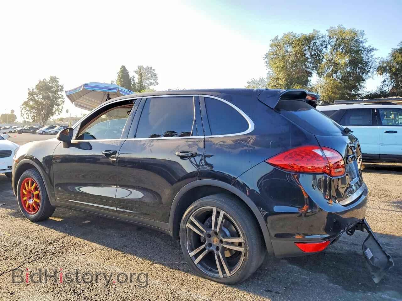 2013 PORSCHE CAYENNE - VIN: WP1AA2A21DLA19527 - Photo 2