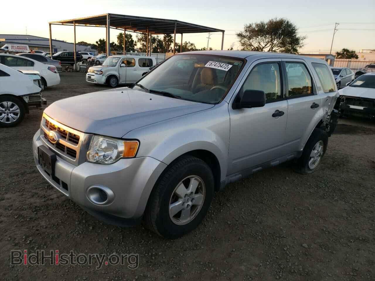 Фотография 1FMCU0C70BKC41649 - FORD ESCAPE 2011