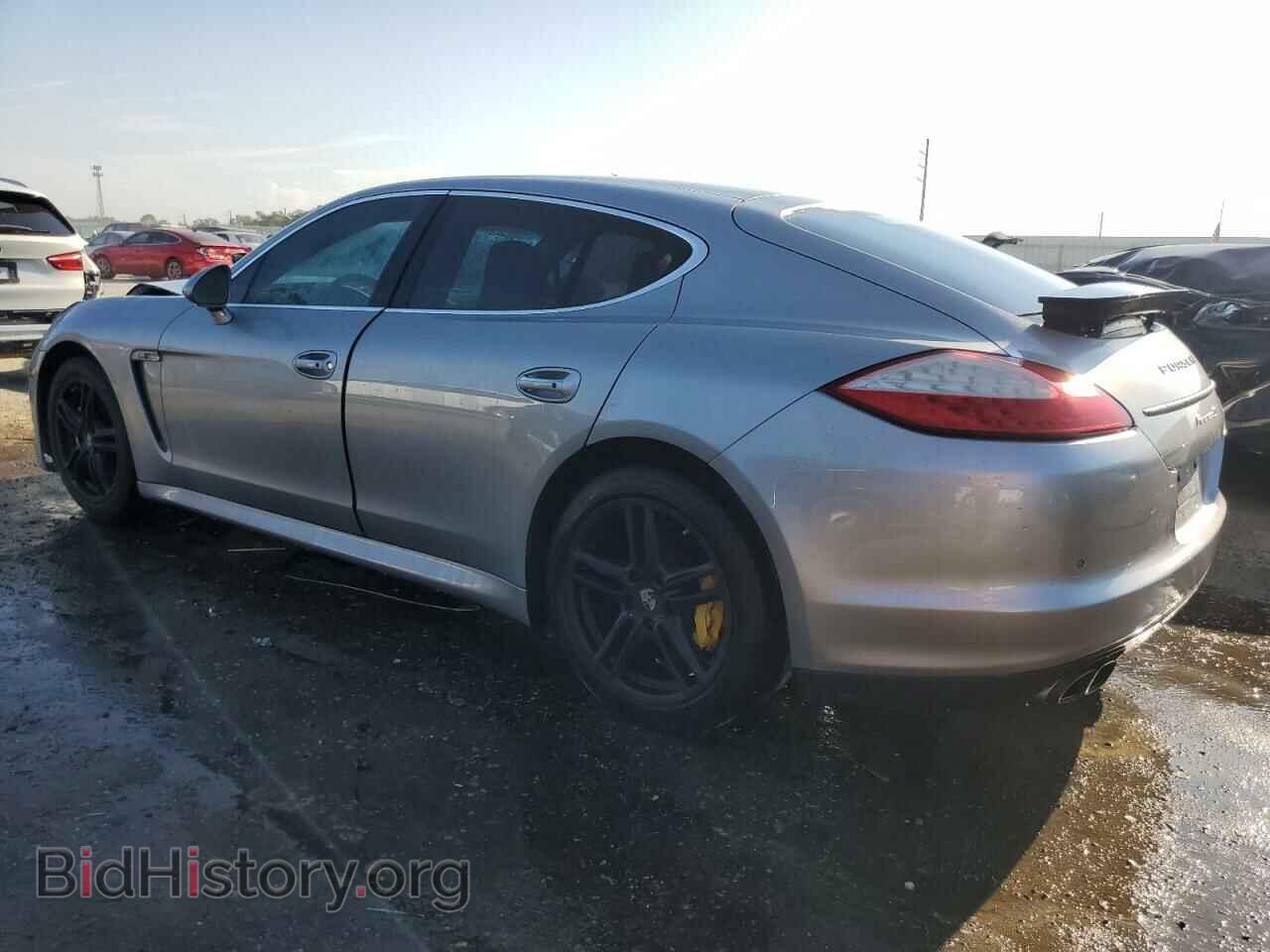 2011 PORSCHE PANAMERA - VIN: WP0AB2A76BL060355 - Фото 2