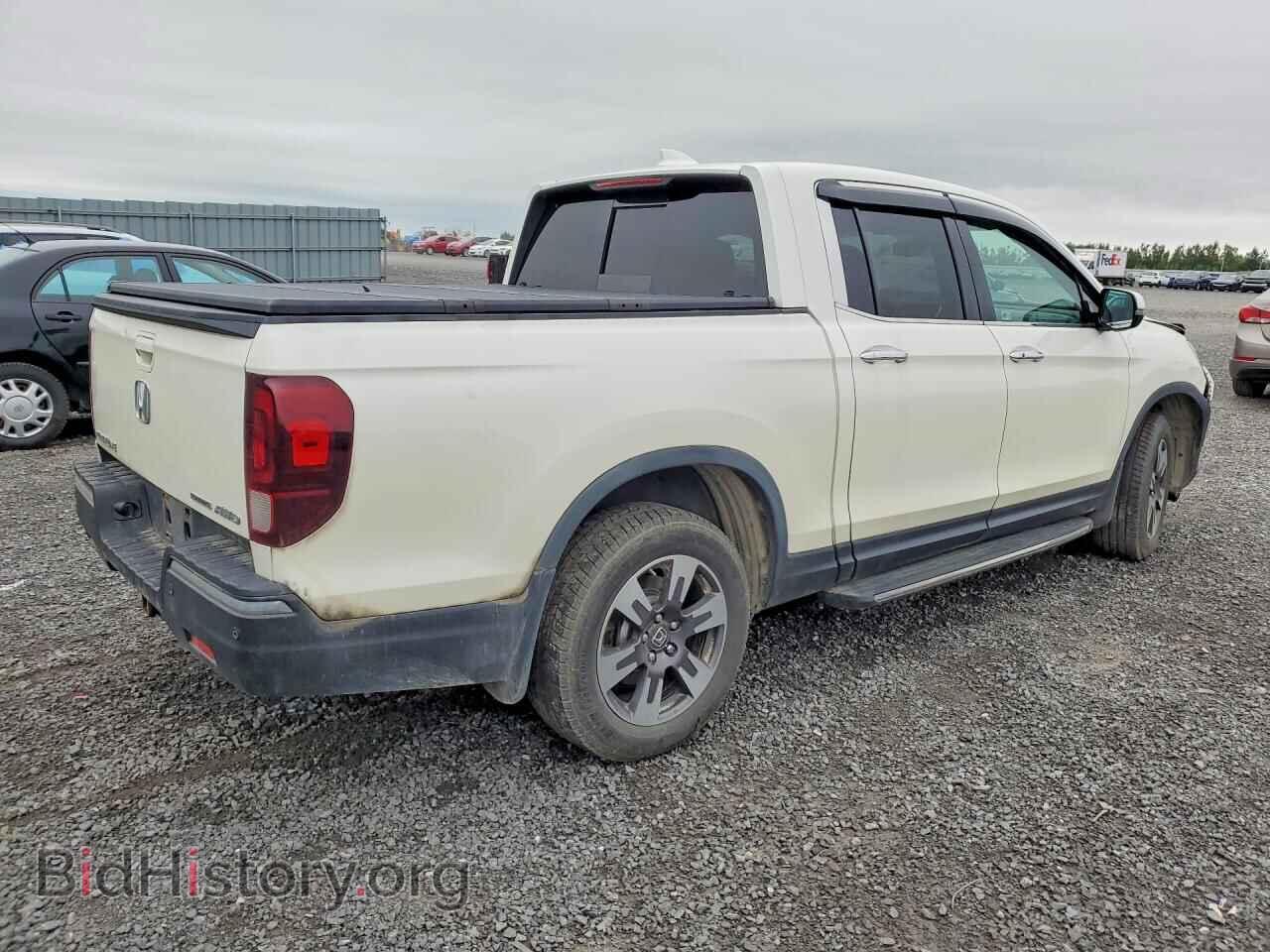 2017 HONDA RIDGELINE - VIN: 5FPYK3F77HB503709 - Photo 3