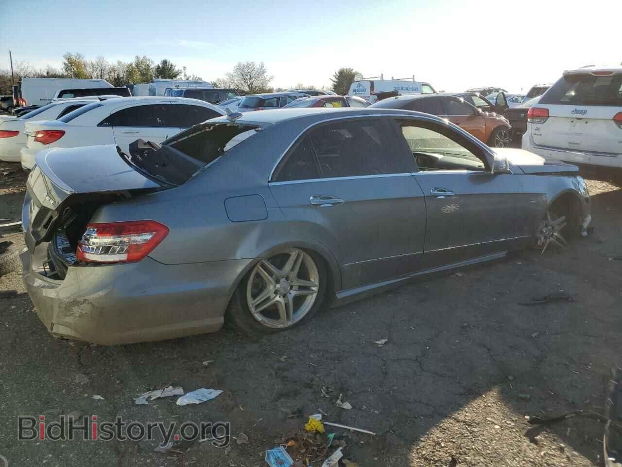 2012 MERCEDES-BENZ E-CLASS - VIN: WDDHF9BB3CA550303 - Фото 3