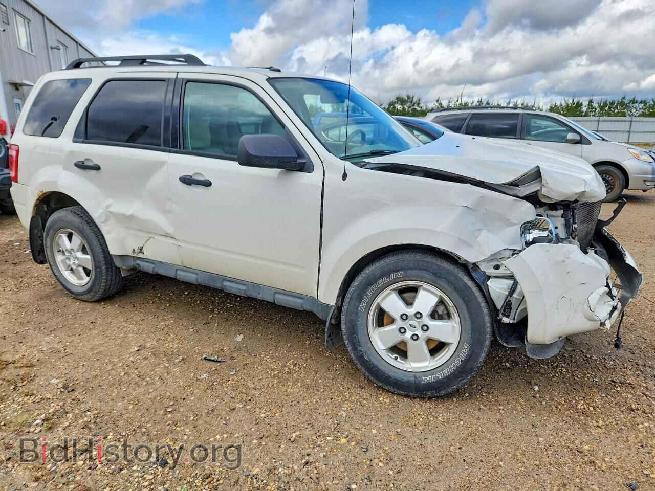 2011 FORD ESCAPE - VIN: 1FMCU9DG4BKA23362 - Photo 4