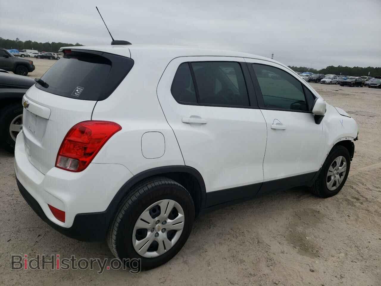 2017 CHEVROLET TRAX - VIN: 3GNCJKSB3HL176809 - Фото 3