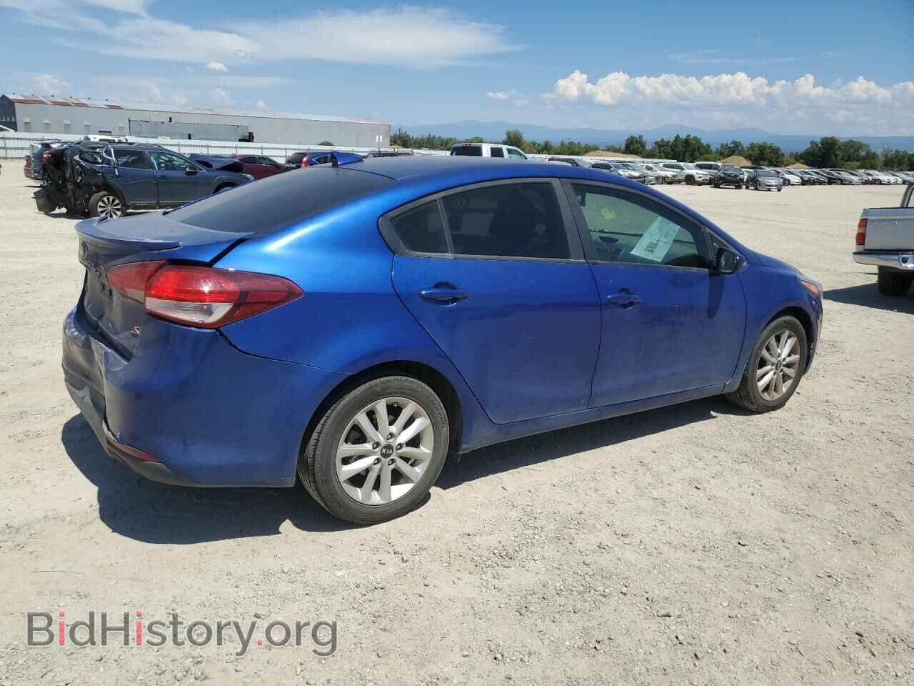 2017 KIA FORTE - VIN: 3KPFL4A71HE028896 - Фото 3
