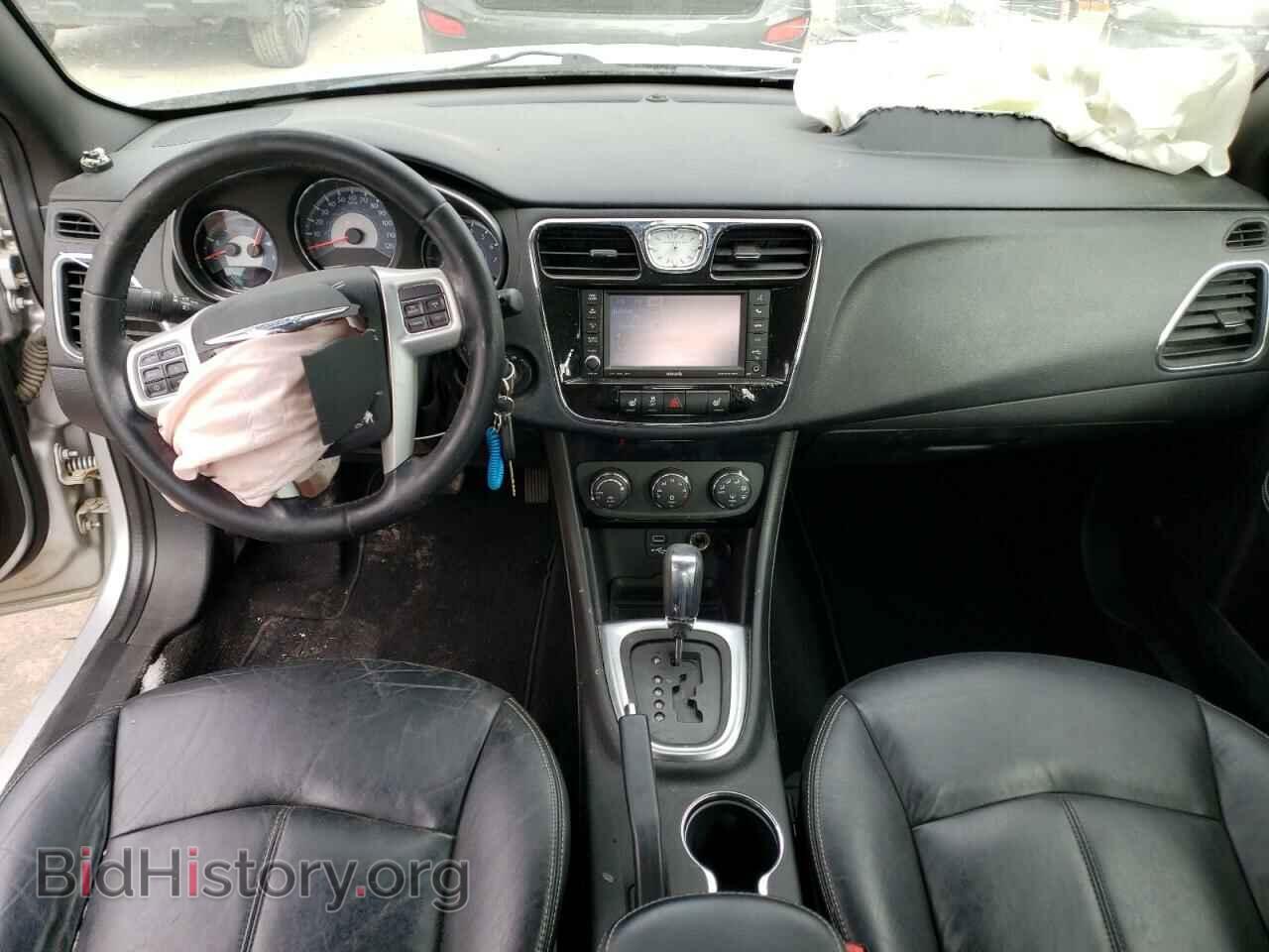 2012 CHRYSLER 200 - VIN: 1C3CCBCG7CN146500 - Фото 8