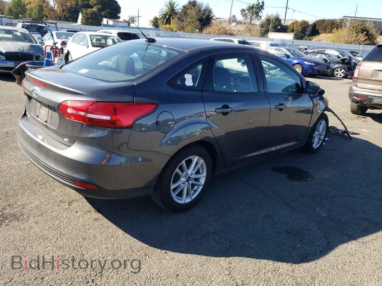 2018 FORD FOCUS - VIN: 1FADP3F2XJL324327 - Фото 3