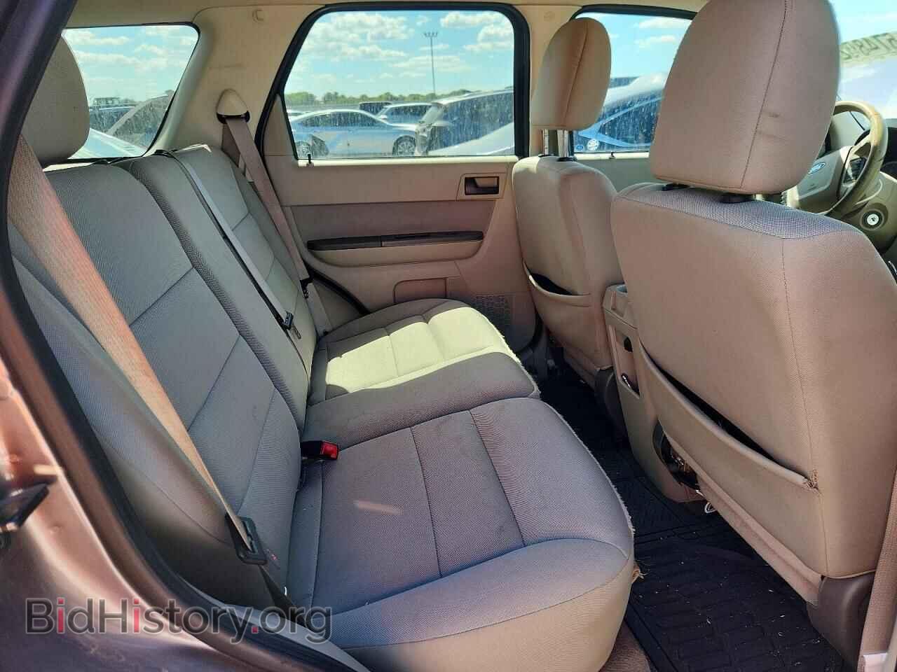 2010 FORD ESCAPE - VIN: 1FMCU0D73AKC88851 - Фото 10