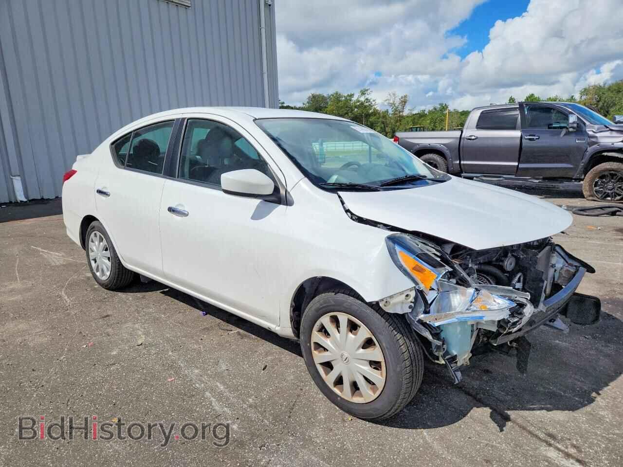 2017 NISSAN VERSA - VIN: 3N1CN7AP1HK419646 - Фото 4