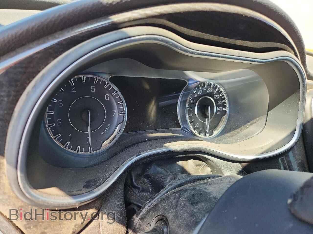 2015 CHRYSLER 200 - VIN: 1C3CCCCGXFN623088 - Photo 9
