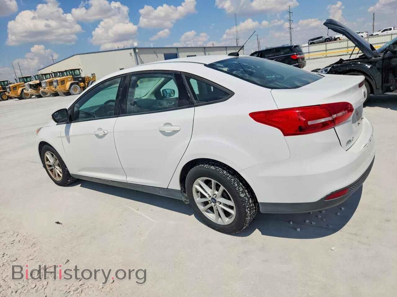 2017 FORD FOCUS - VIN: 1FADP3F22HL318774 - Photo 2
