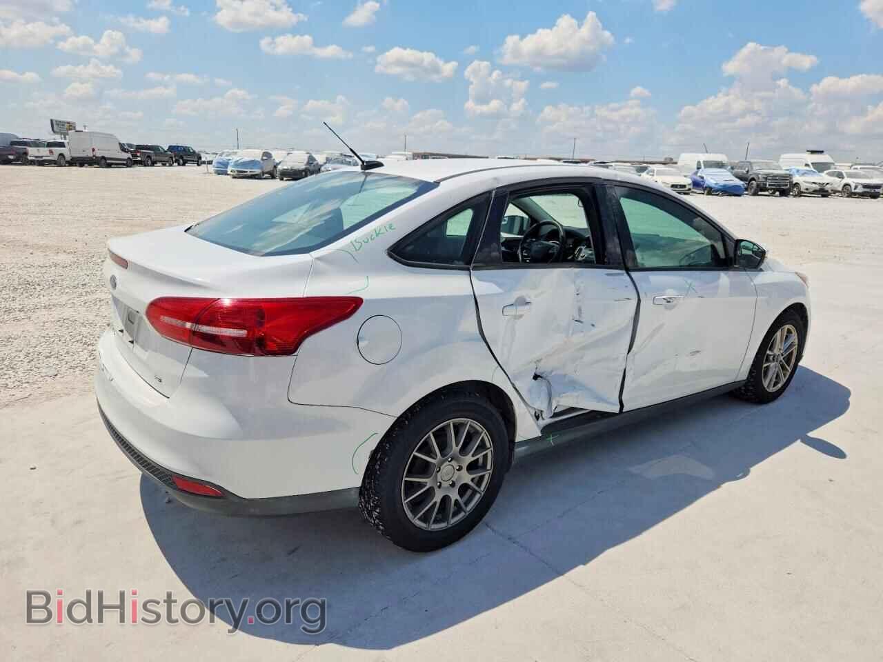 2017 FORD FOCUS - VIN: 1FADP3F22HL318774 - Photo 3