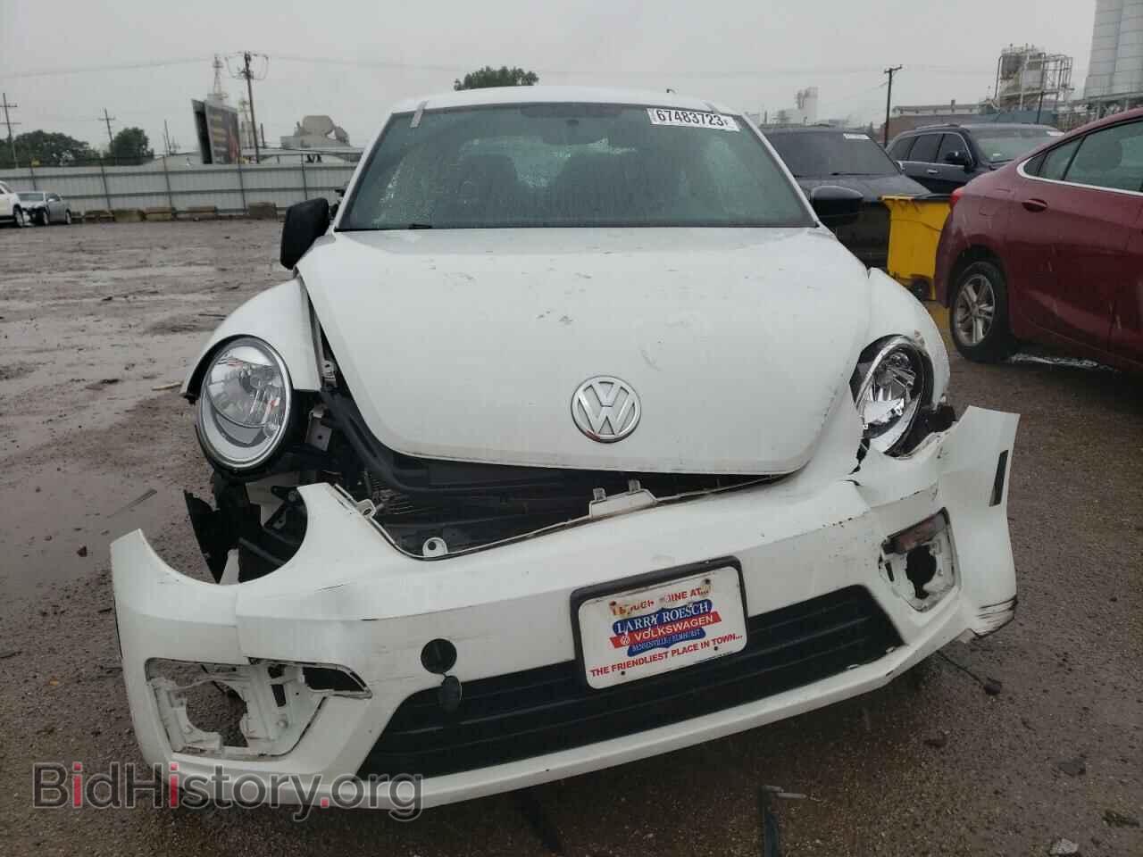 2018 VOLKSWAGEN BEETLE - VIN: 3VWFD7AT8JM702451 - Фото 5
