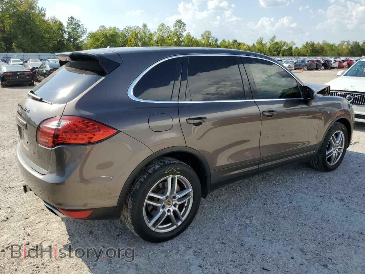 2011 PORSCHE CAYENNE - VIN: WP1AB2A25BLA51701 - Фото 3