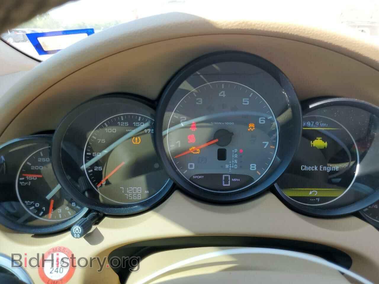 2011 PORSCHE CAYENNE - VIN: WP1AB2A25BLA51701 - Фото 9
