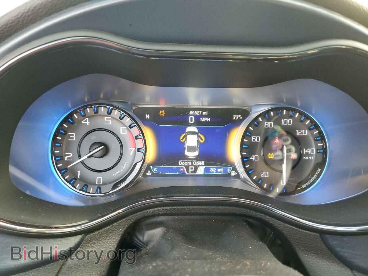 2016 CHRYSLER 200 - VIN: 1C3CCCBBXGN152096 - Photo 9