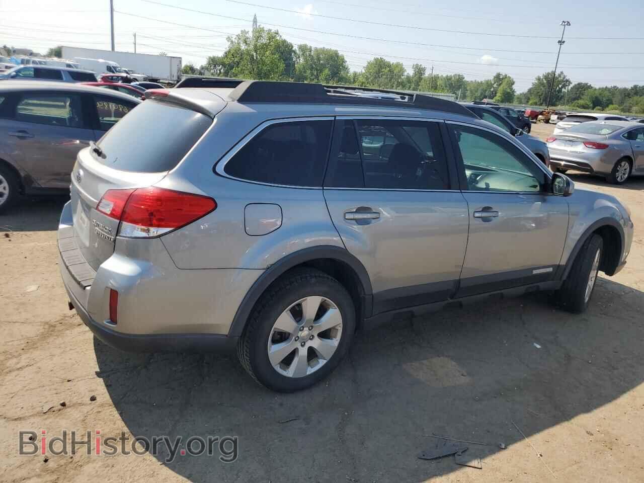 2011 SUBARU OUTBACK - VIN: 4S4BRCCC0B3328974 - Фото 3
