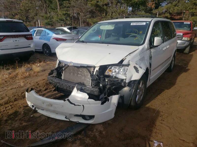 2010 Chrysler MINIVAN (VIN 2A4RR5D1XAR308694) — фото 2 из 10