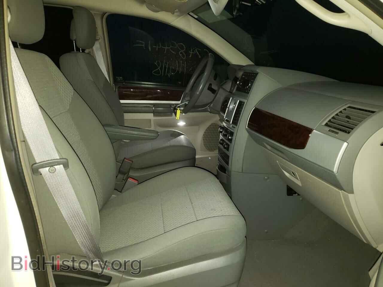 2010 CHRYSLER MINIVAN - VIN: 2A4RR5D1XAR308694 - Фото 5