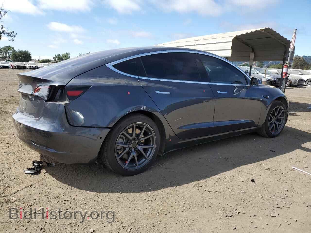 2018 TESLA MODEL 3 - VIN: 5YJ3E1EAXJF045245 - Фото 3