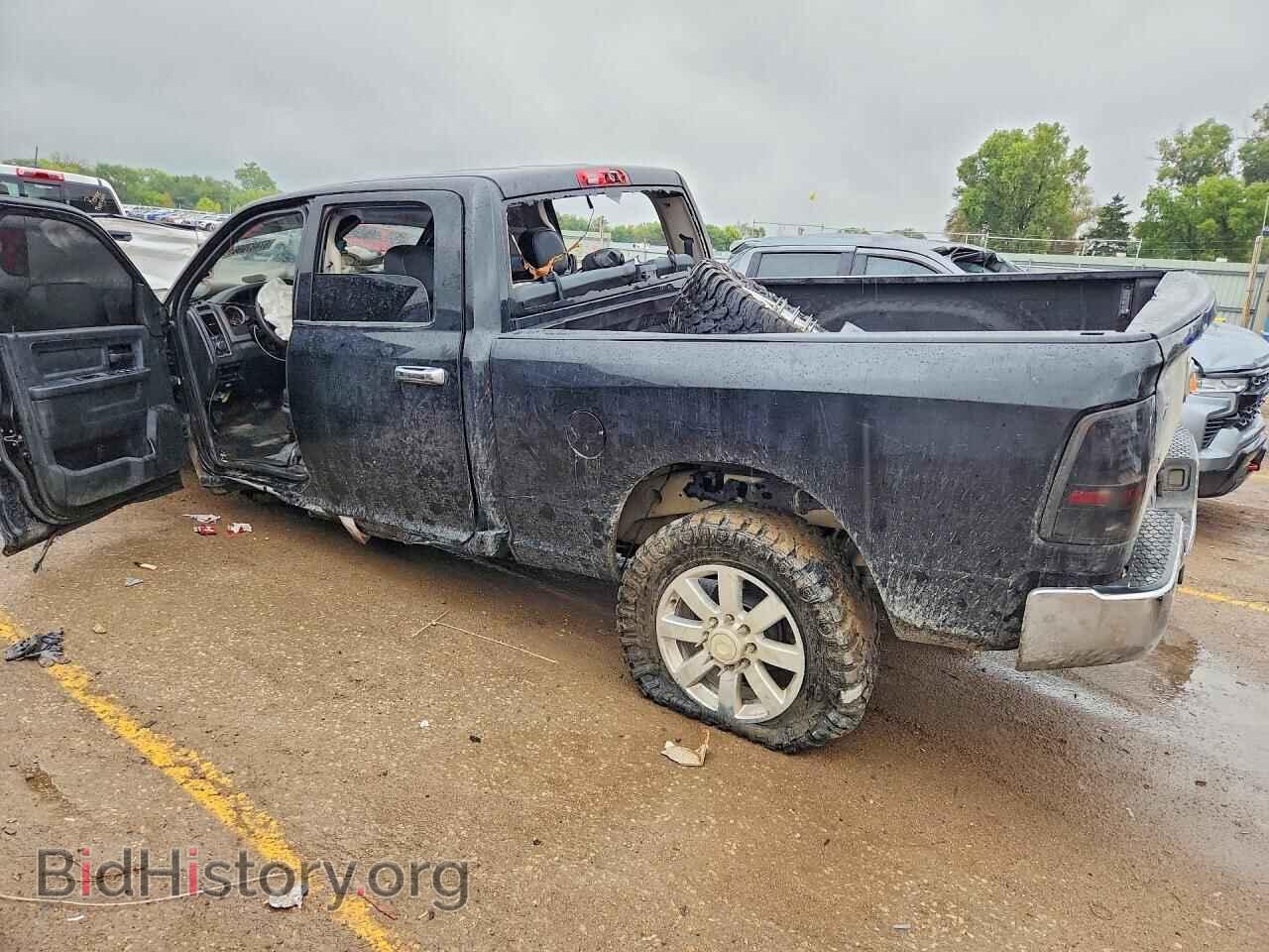 2013 RAM 2500 - VIN: 3C6UR5CL5DG512615 - Photo 2