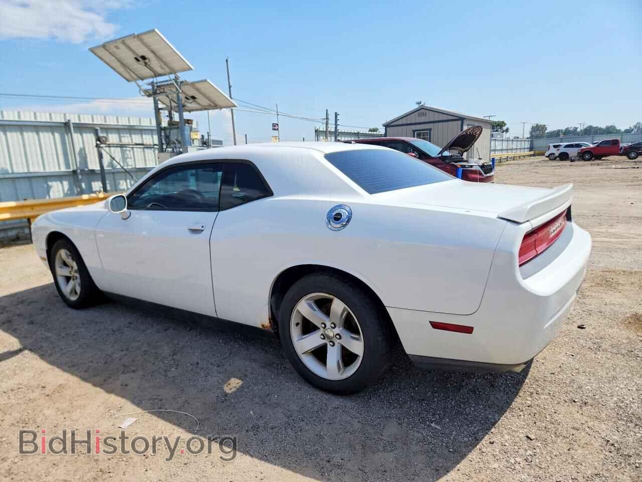 2014 DODGE CHALLENGER - VIN: 2C3CDYAG0EH285429 - Фото 2