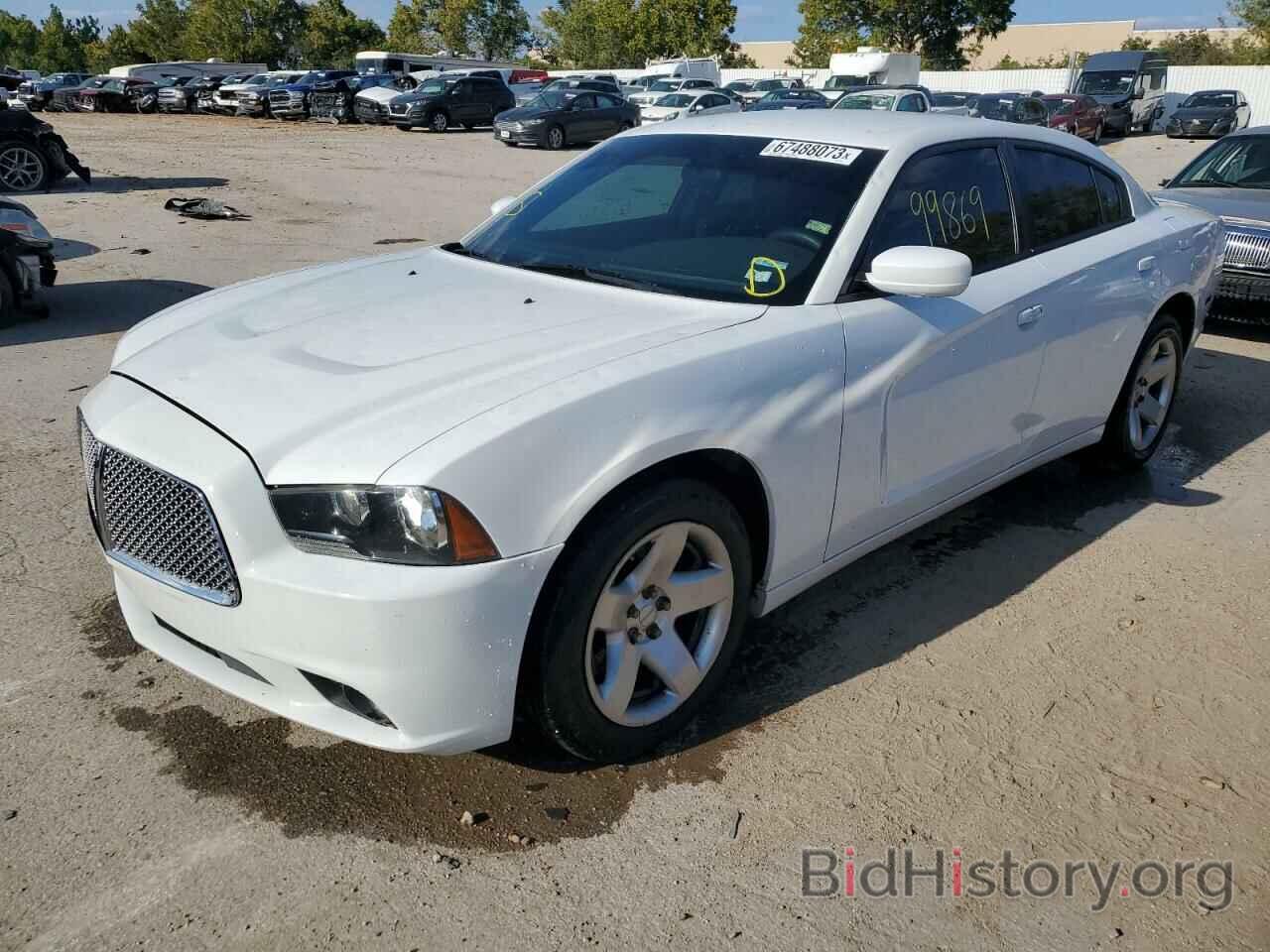 Photo 2C3CDXAT6DH593730 - DODGE CHARGER 2013