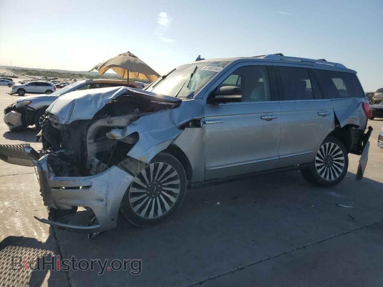 Фотография 5LMJJ2LT3MEL19672 - LINCOLN NAVIGATOR 2021