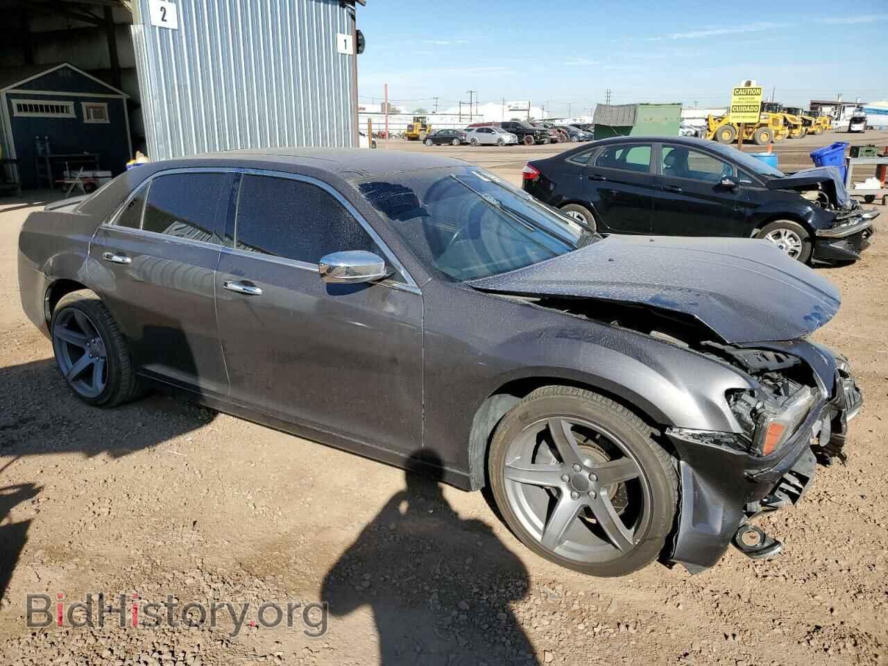 2014 CHRYSLER 300 - VIN: 2C3CCAET3EH382836 - Фото 4