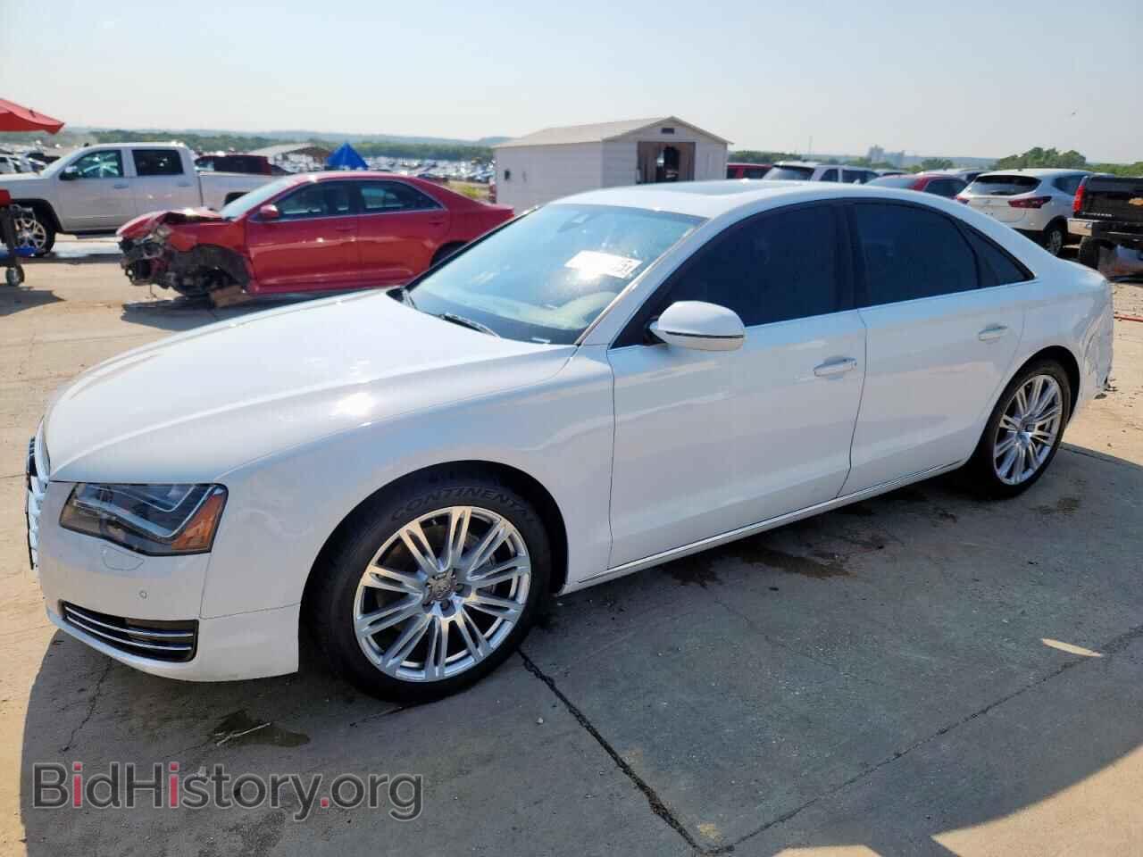 Photo WAUAGAFD0EN009563 - AUDI A8 2014