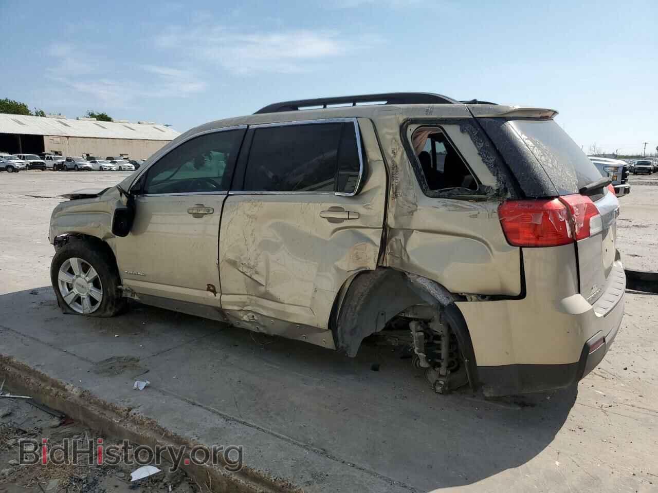2011 GMC TERRAIN - VIN: 2CTALSEC8B6223945 - Фото 2