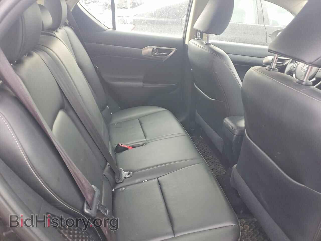2014 LEXUS CT 200 - VIN: JTHKD5BH2E2188737 - Photo 10