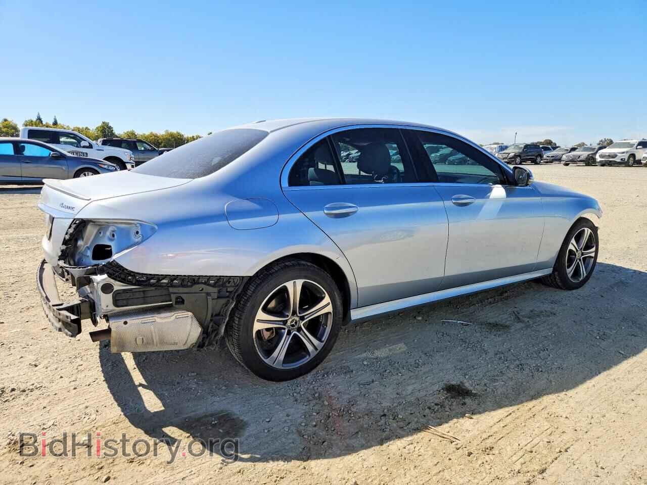 2018 MERCEDES-BENZ E-CLASS - VIN: WDDZF4KB7JA340453 - Фото 3