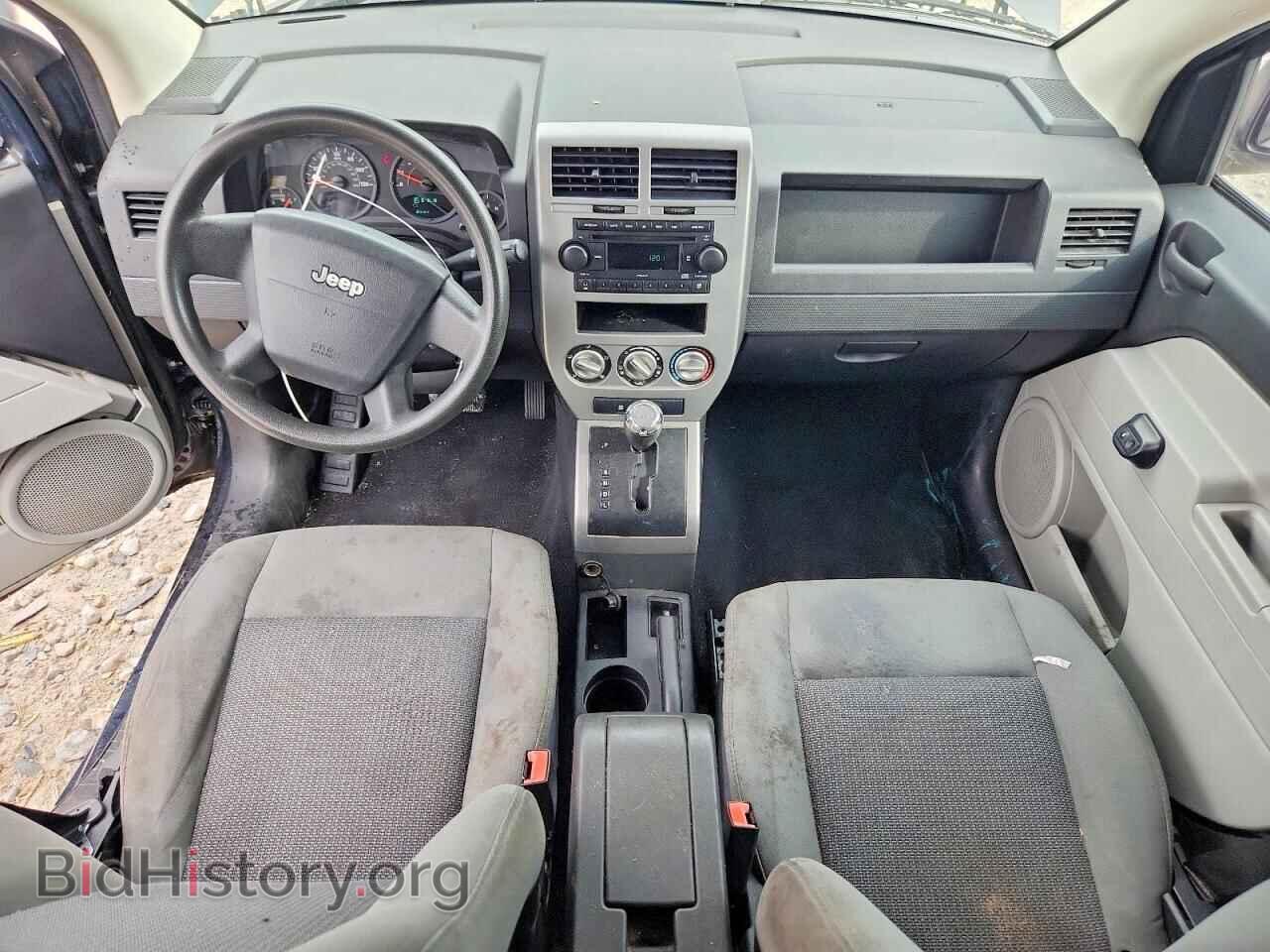 2007 JEEP COMPASS - VIN: 1J8FT47W27D216043 - Фото 8