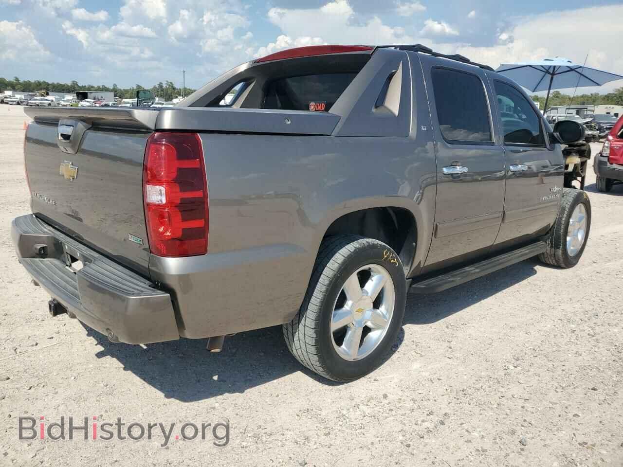 2011 CHEVROLET AVALANCHE - VIN: 3GNMCFE06BG250062 - Фото 3