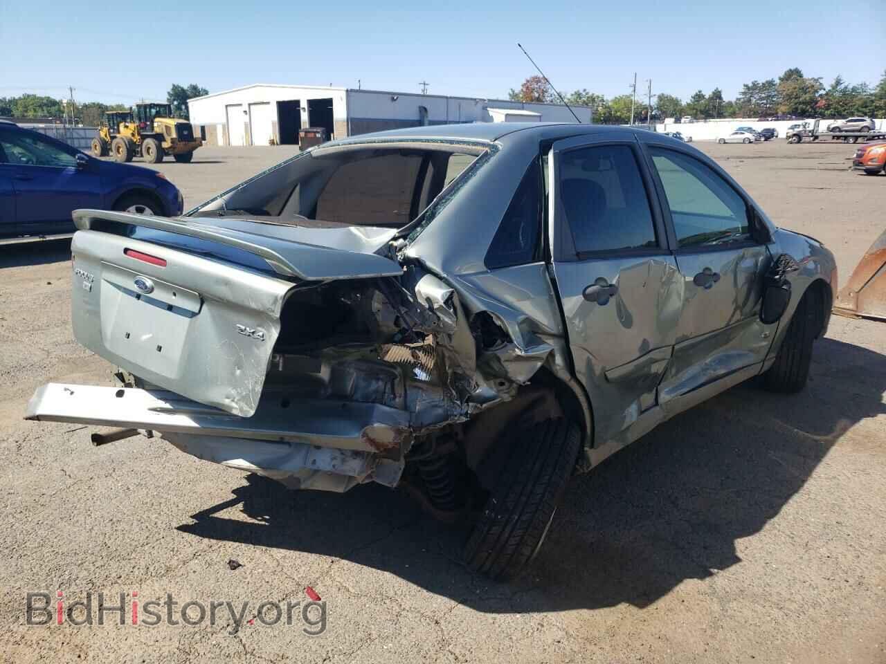 2006 FORD FOCUS - VIN: 1FAHP34N86W229656 - Фото 3