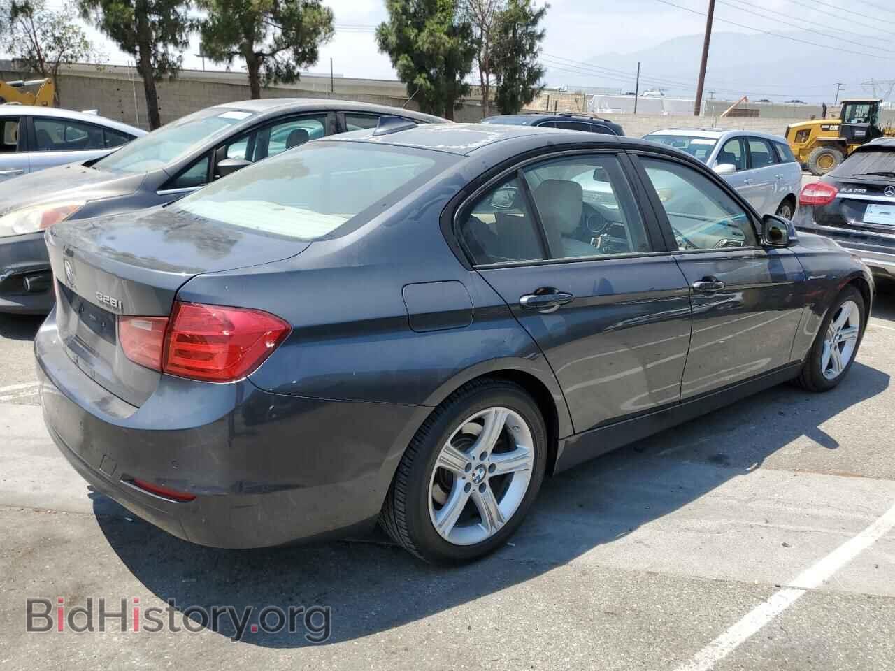 2013 BMW 3 SERIES - VIN: WBA3C1C57DF437575 - Фото 3
