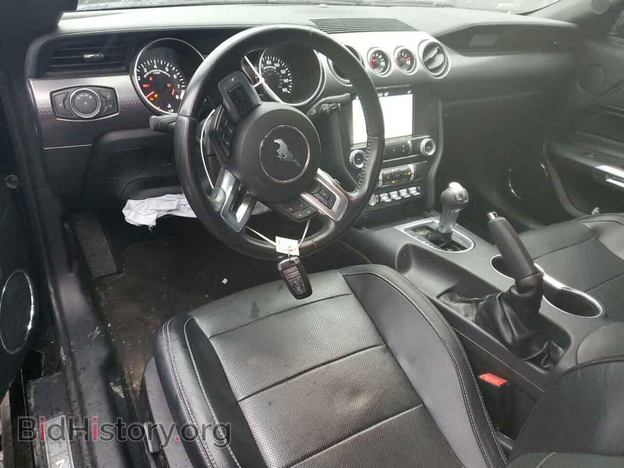 2019 FORD MUSTANG - VIN: 1FA6P8CF4K5166070 - Фото 8