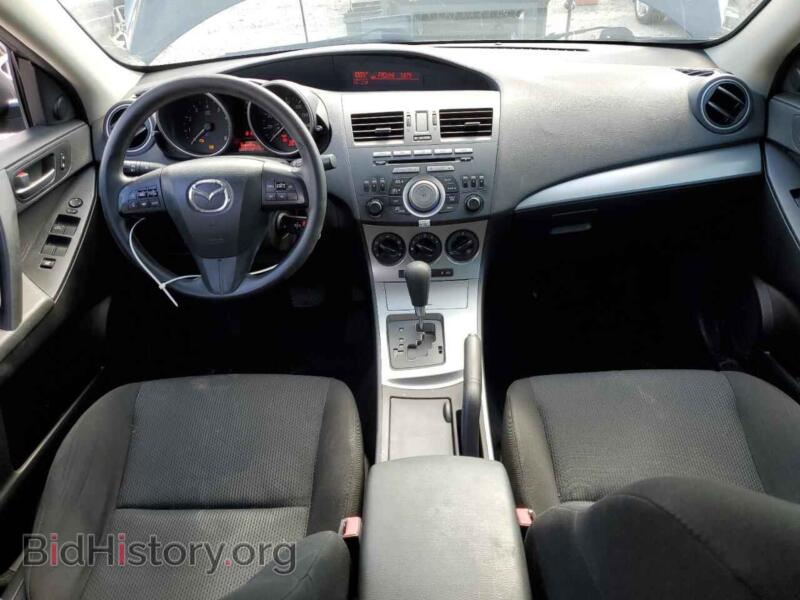 2011 Mazda 3 (VIN JM1BL1VF4B1481564) — фото 8 из 12