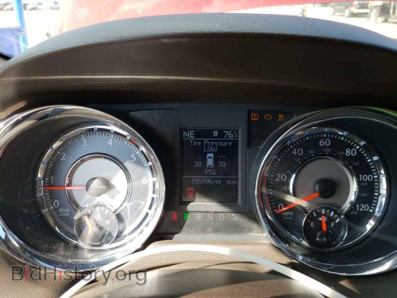 2011 Chrysler MINIVAN (VIN 2A4RR8DG4BR655560) — photo 9 of 13