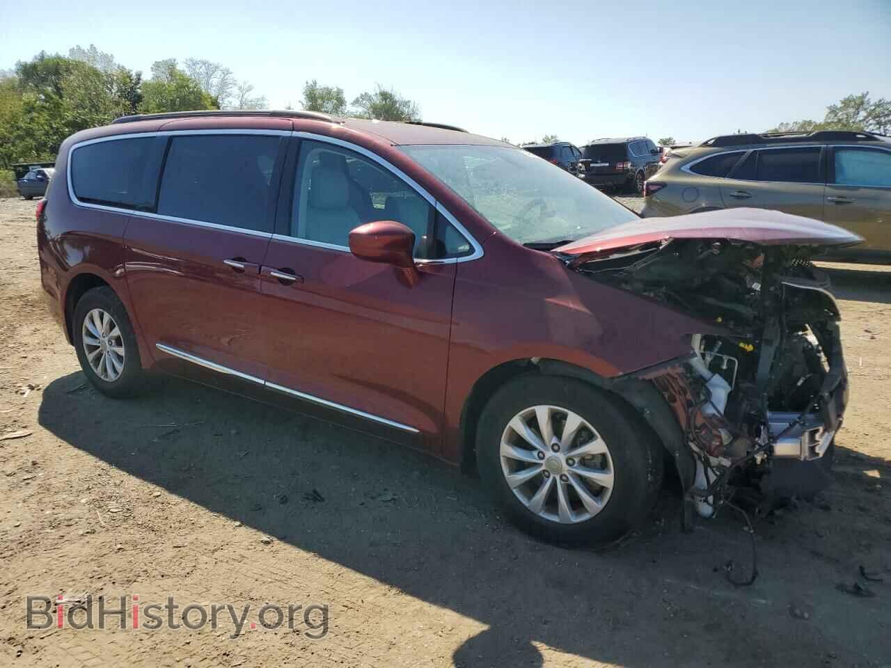 2017 CHRYSLER PACIFICA - VIN: 2C4RC1BGXHR757715 - Фото 4
