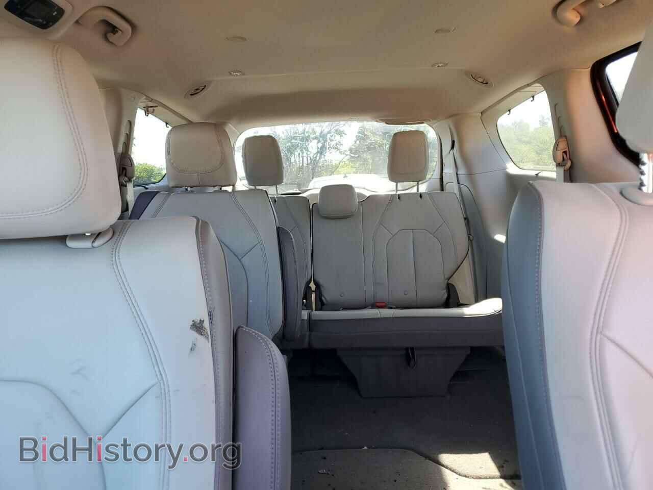2017 CHRYSLER PACIFICA - VIN: 2C4RC1BGXHR757715 - Фото 10