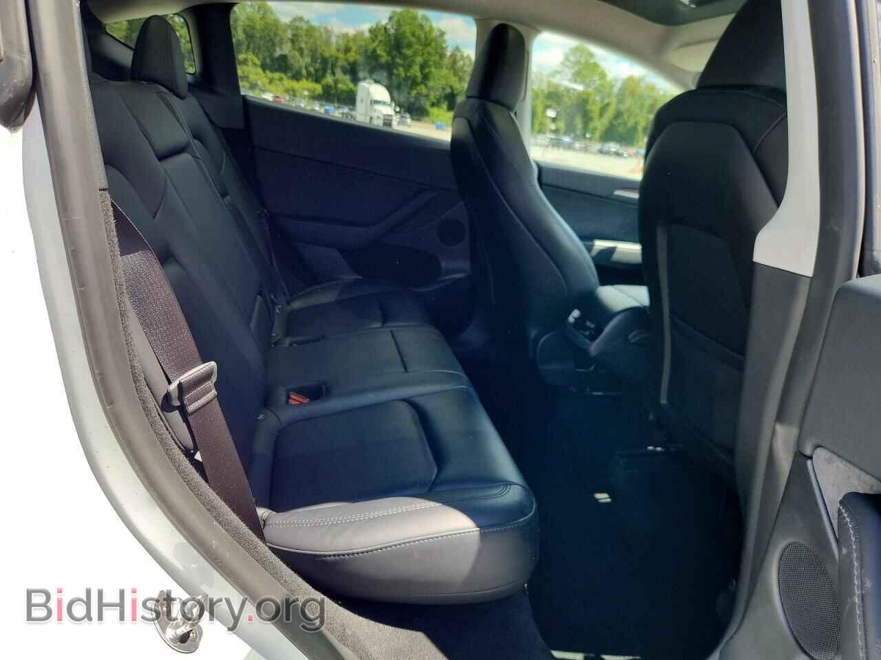 2024 TESLA MODEL Y - VIN: 7SAYGDEE7RF047490 - Фото 10